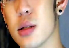 [GVC 102] Asian Teens Masturbating Together