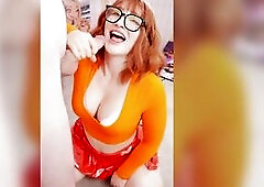 Scooby Doo Hottie Likes Sucking Shlong