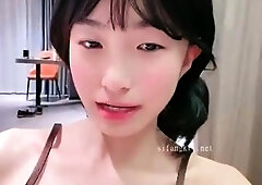 Amateur asians ass toyed