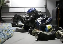 MX shoe sniffing and tugjob