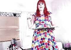 Shinnoah Vegas invites u over to her abode to try some of her illustrious cookies. But this babe has an ulterior motive in mind for u and in a short t