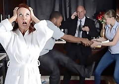 Cute-looking MILF Janet Mason fucked nicely by Bill Bailey