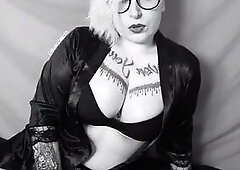 Joi en Español Pajeate y correte en mis tetas