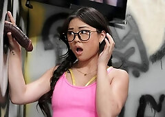 Good gloryhole fuck with a hot Asian girlfriend Lulu Chu