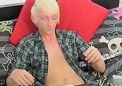 Hot twink rimjob with cumshot