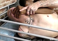 tattooed white guy prison scene