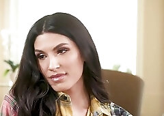 Tgirl babysitter Zariah Aura double handjob and anal fucked