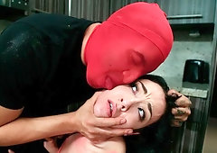 Small-tit lady Kiley Jay screwed in the missionary pose