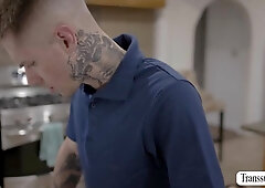 Horny Rimjob And Analed Pipeman While Hes Working - Emma Rose