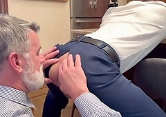 Young manager gets a rude awakening