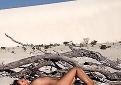 Glamorous Belgian beauty Miluniel Louis stripping and posing in the desert