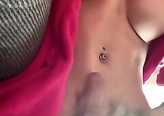 BIG COCK TRANNY  CLOSE UP CUMSHOT