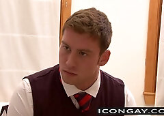 Connor Maguire loves hot and steamy anal sex with Ian Levine