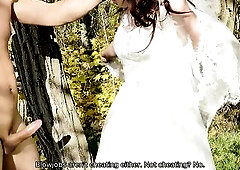 Bride cheats on groom on her wedding day (*booty slam is not cheating)