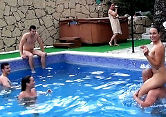 Winning lovebird's fetish sex