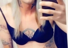 Sexy shemales, shemale in gym