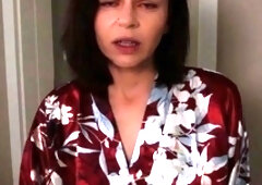 Aimee Waves - Mommy Won't Let You Go